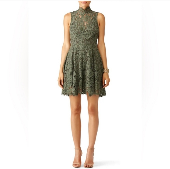 keepsake the label green dress Keepsake the Label Green Ruched Short Sleeve Mini Dress Small Bodycon NWT